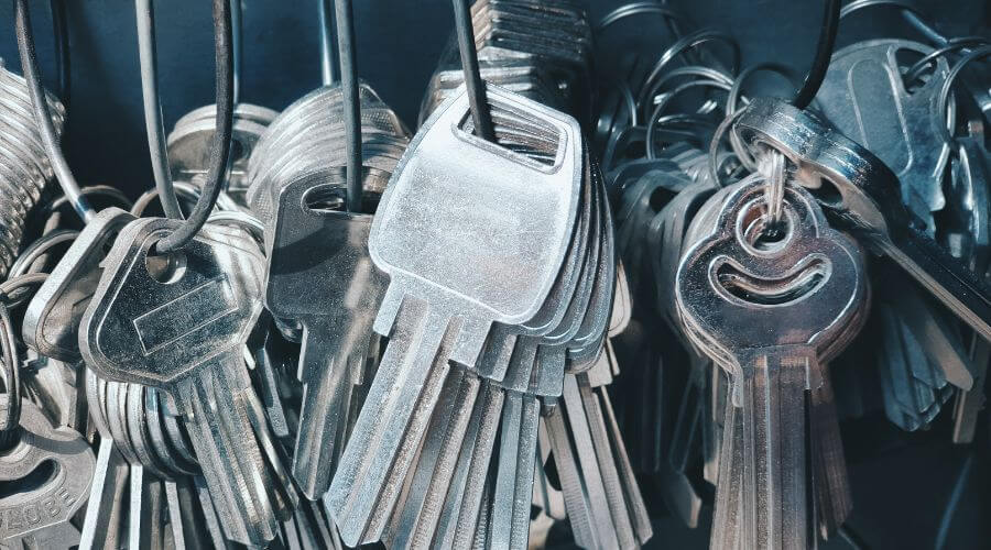 Expert Emergency Roof Repairs services in Big Wells, TX